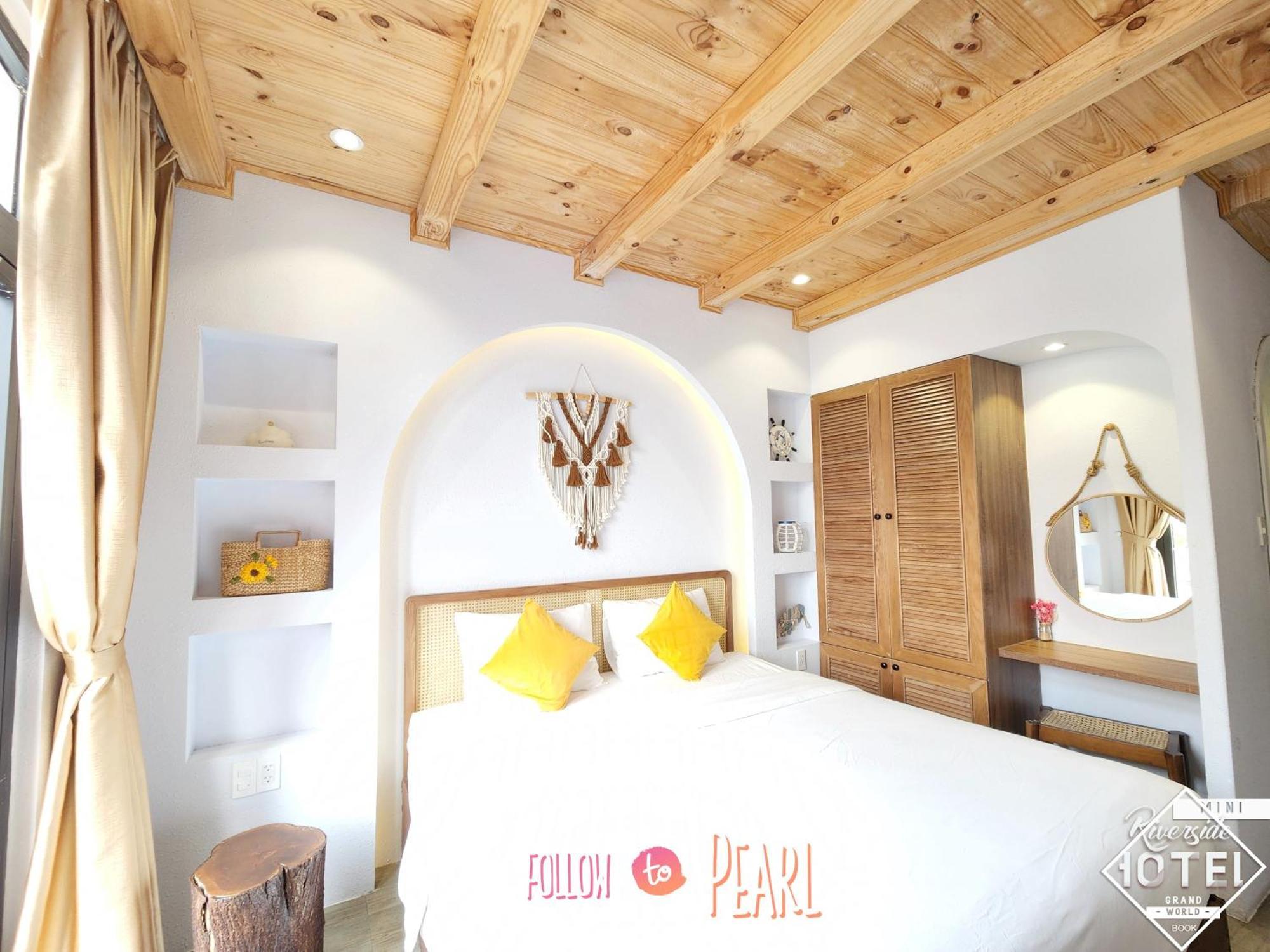 Riverside Mini Hotel Grand World Phú Quốc Exterior photo