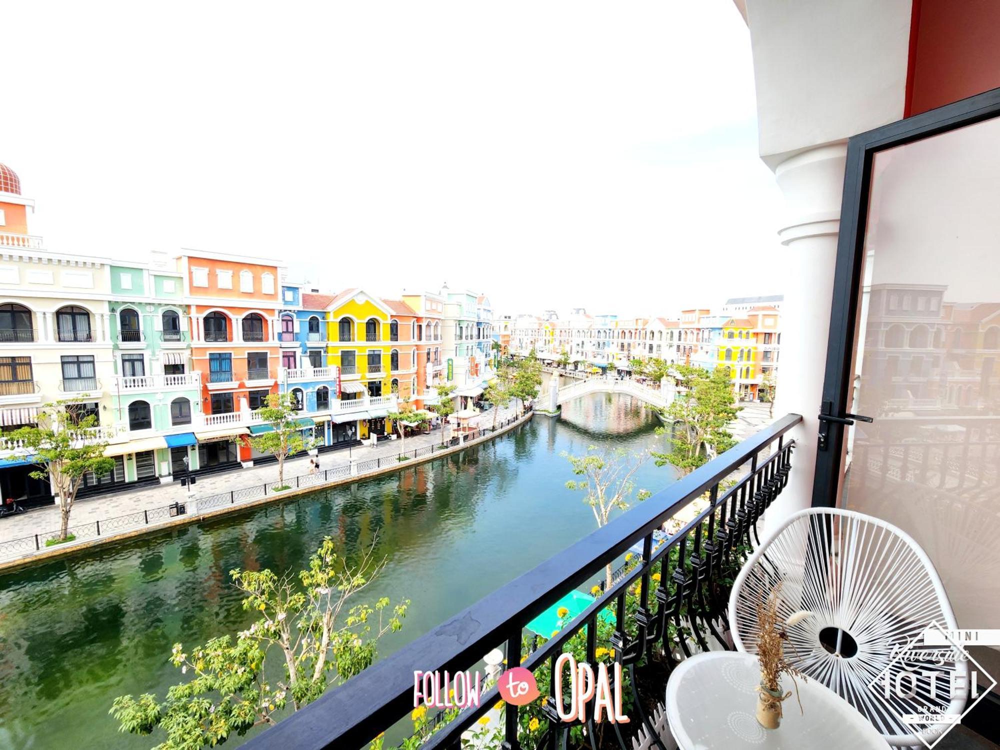 Riverside Mini Hotel Grand World Phú Quốc Exterior photo